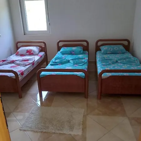 Bujtina Aliaj Tropoje